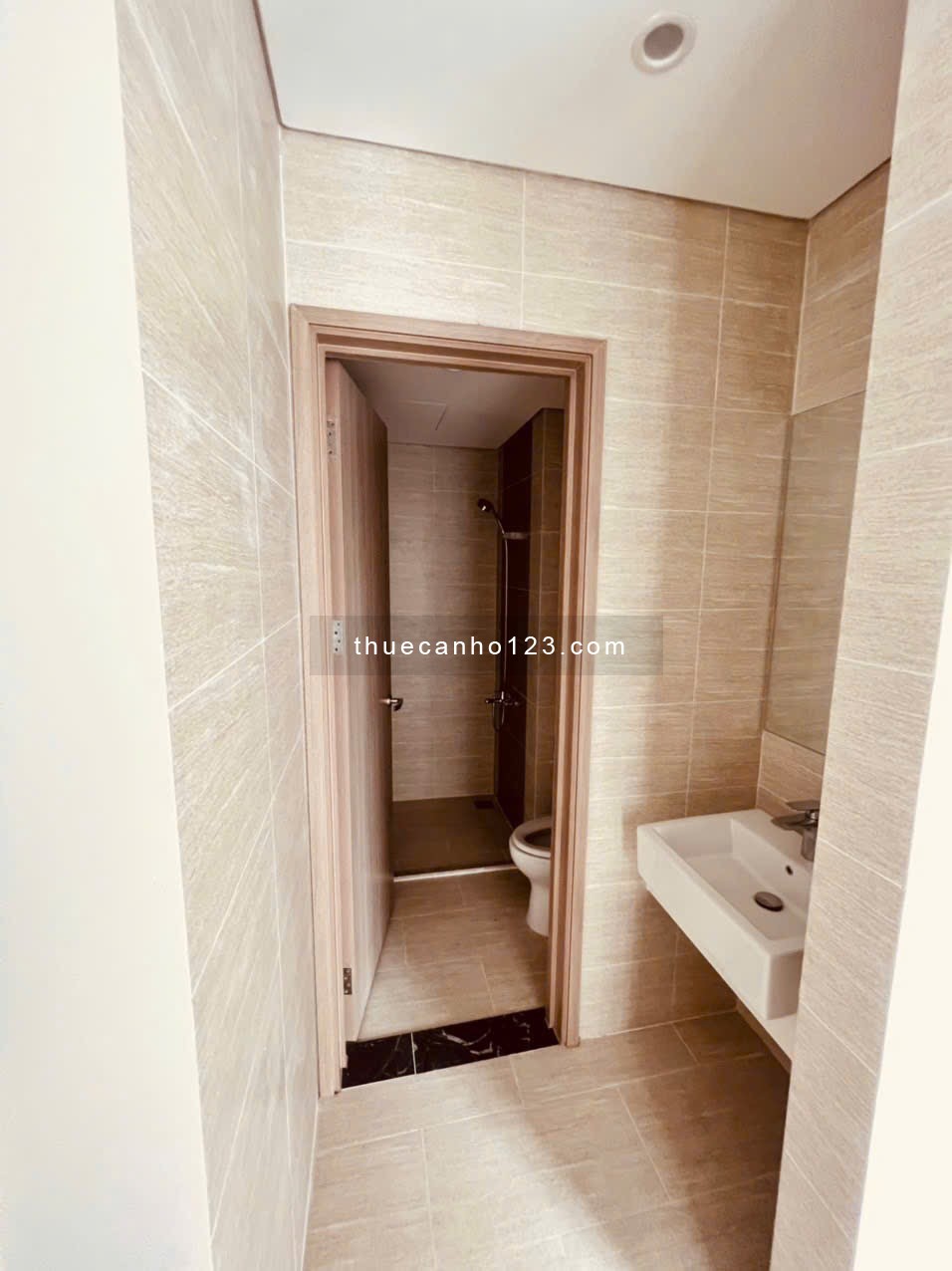 2N1VS VINHOMES OCEAN PARK – GIÁ 6TR – CĂN RỘNG - Ảnh 1
