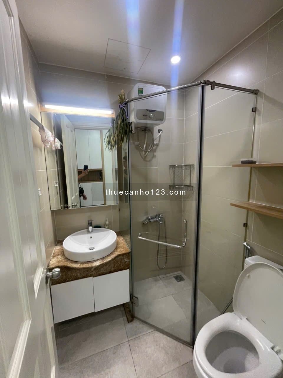 Cho thuê nhiều căn 2 Phòng ngủ Sky Center, NTCB & FULL chỉ từ 15 Triệu - Tel 0903187783 Thọ - Ảnh 7