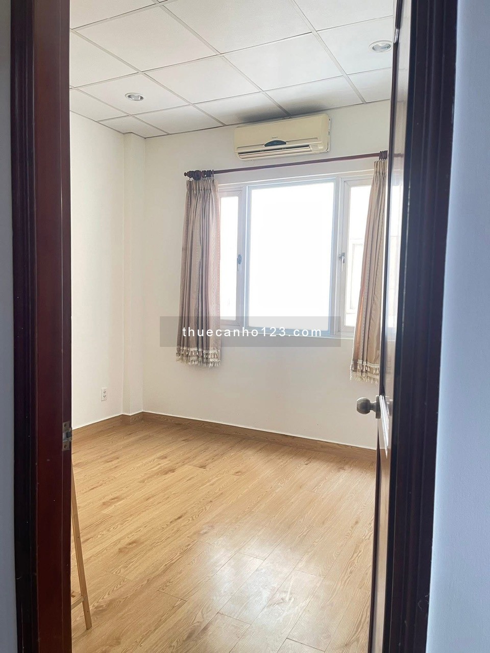 Chung cư 590 CMT8, Quận 3: 85m2, 2p ngủ, 11triệu, ban công - Ảnh 3