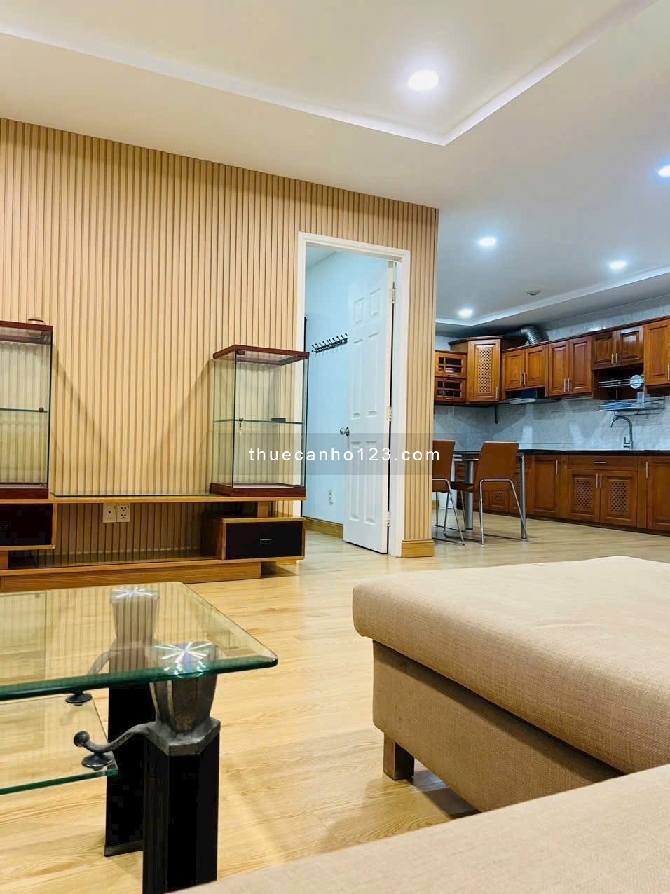 Chung cư 590 CMT8, Quận 3: 85m2, 2p ngủ, 11triệu, ban công - Ảnh 5