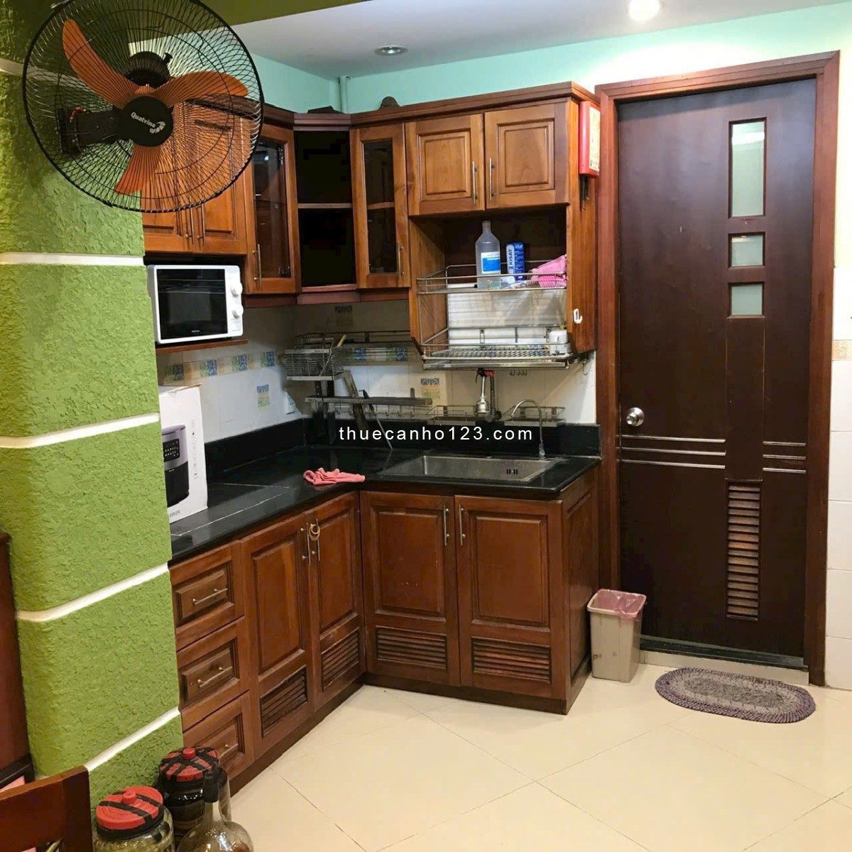 Chung cư Nhiêu Tứ - Phú Nhuận căn 2p ngủ, có nội thất 9tr - Ảnh 7