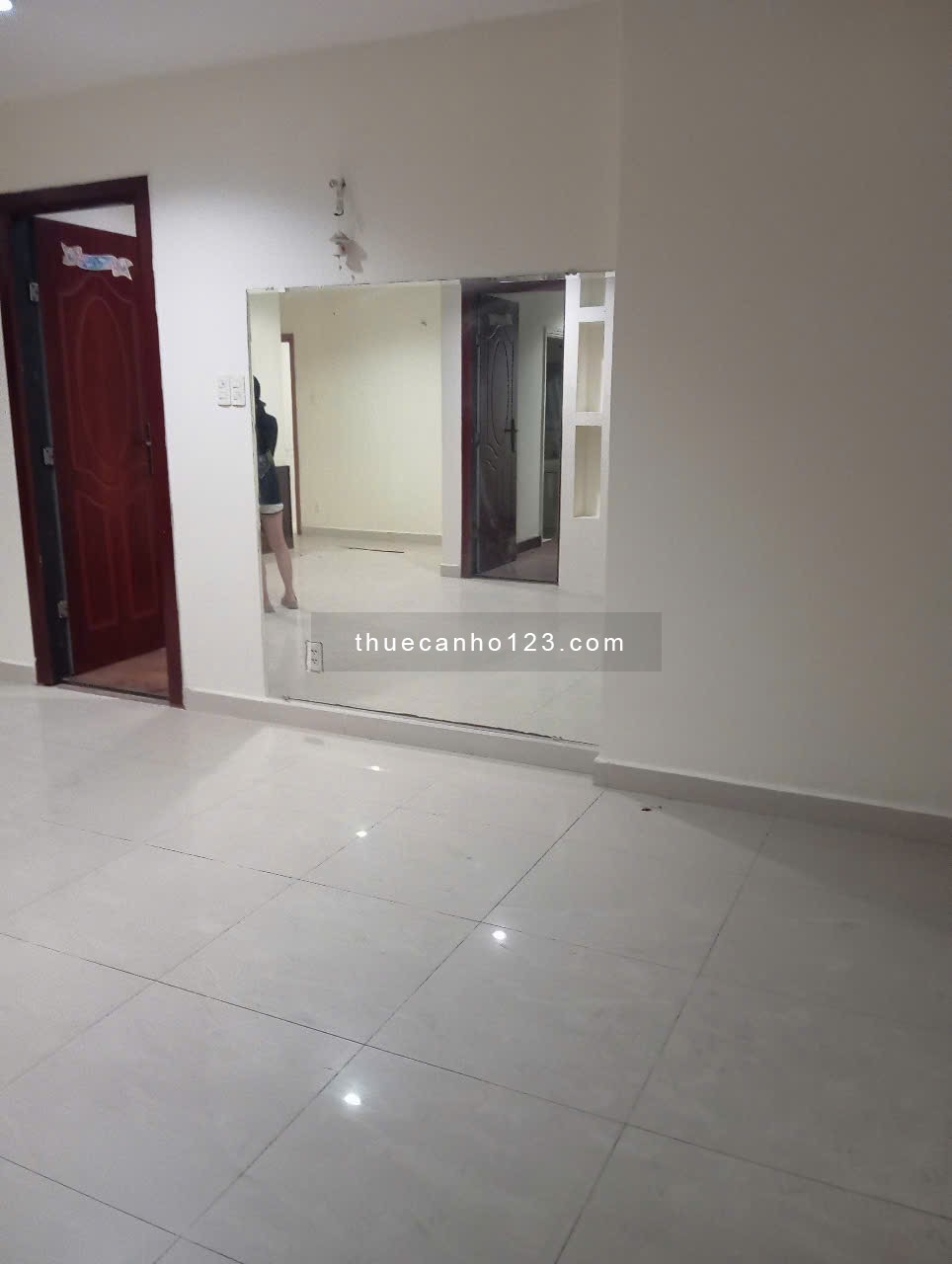 CHO THUÊ CĂN HỘ AVIEW 13C. 110m2. 3PN và 2WC. nhà sạch đẹp. - Ảnh 1
