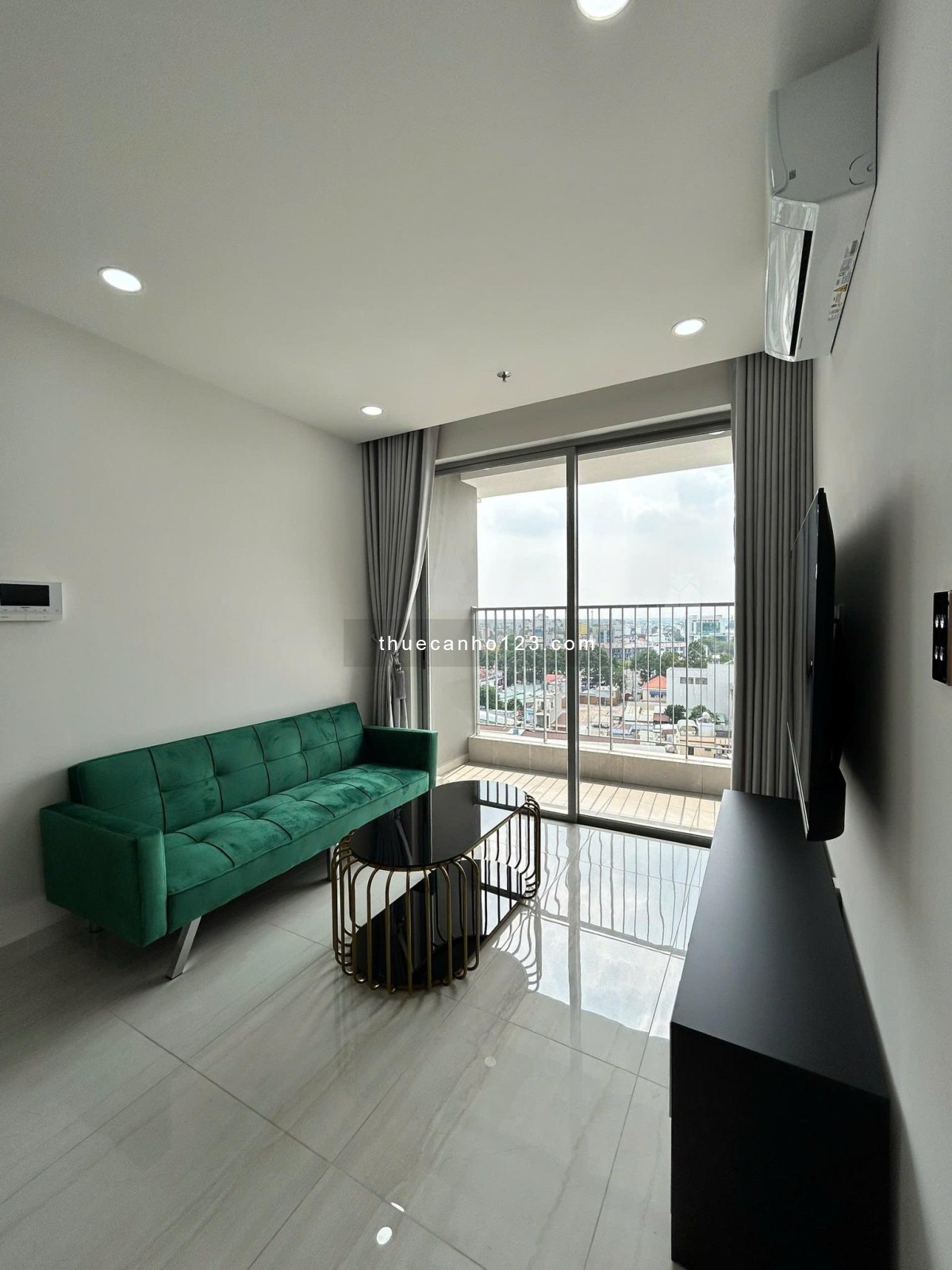 Chung cư Satra Eximland căn 95m2, 2p ngủ, Nội thất,17tr/th - Ảnh 2