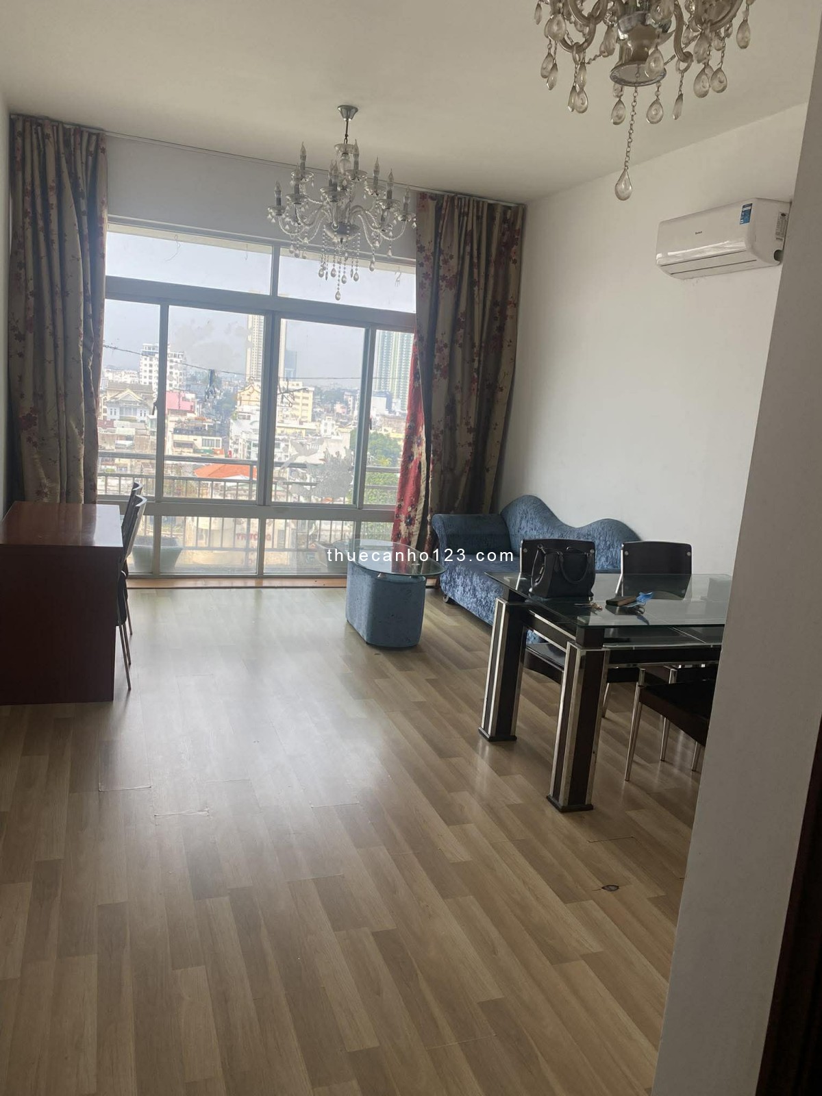 Cần cho thuê Căn hộ Tản Đà court Quận 5, Dt : 80 m2, 2PN, Giá : 12.5 tr/th, - Ảnh 1