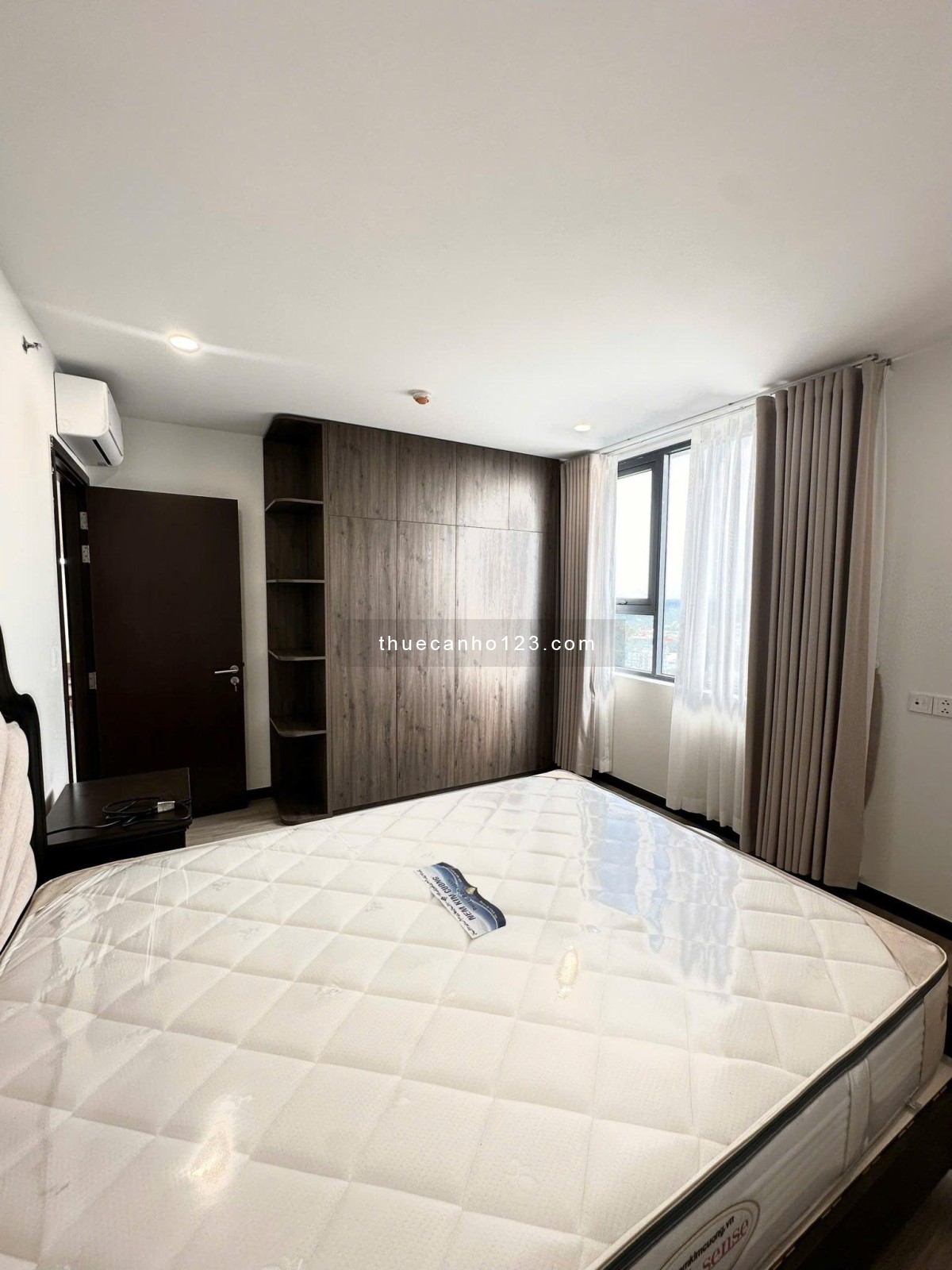Căn hộ Satra Eximland 2 phòng ngủ, 97m2, giá 17tr/th - Ảnh 4