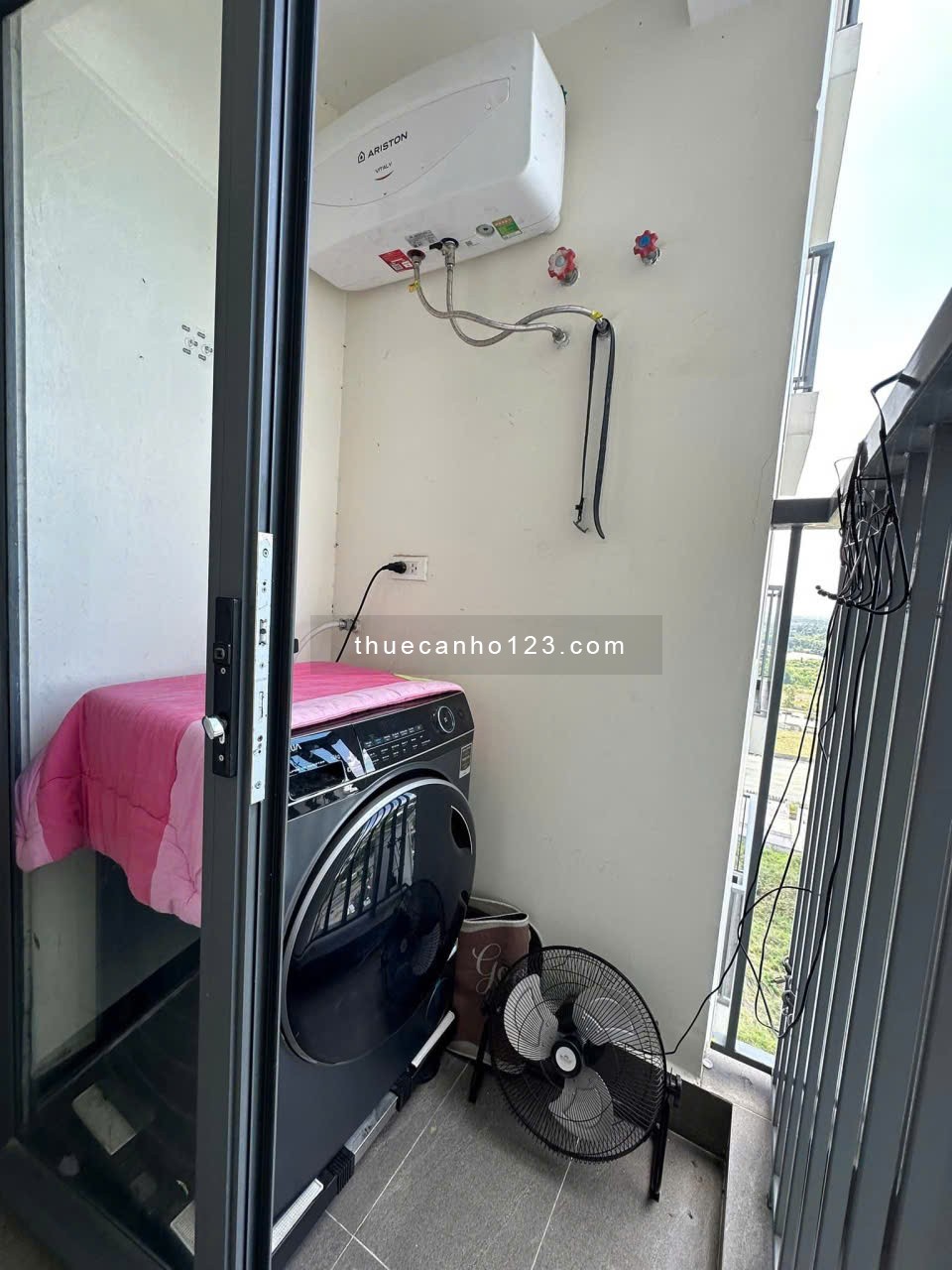 Chung cư Carillon 2, Trịnh ĐÌnh Thảo, TP: 75m2, 2p ngủ, nhà trống, 9triệu - Ảnh 3