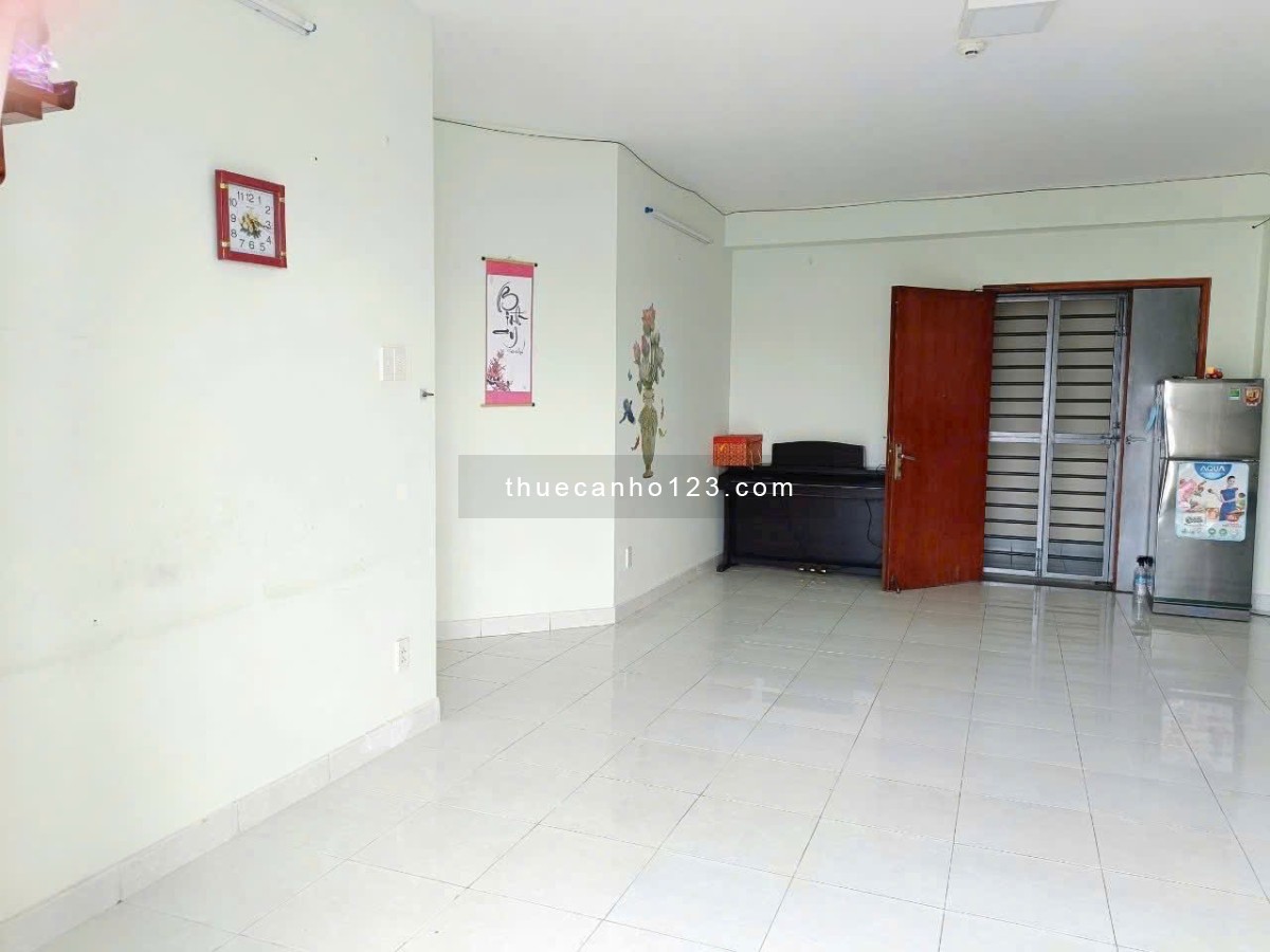 Cho thuê căn 2p ngủ C/c NGuyễn Ngọc Phương giá 12tr/th - Ảnh 5