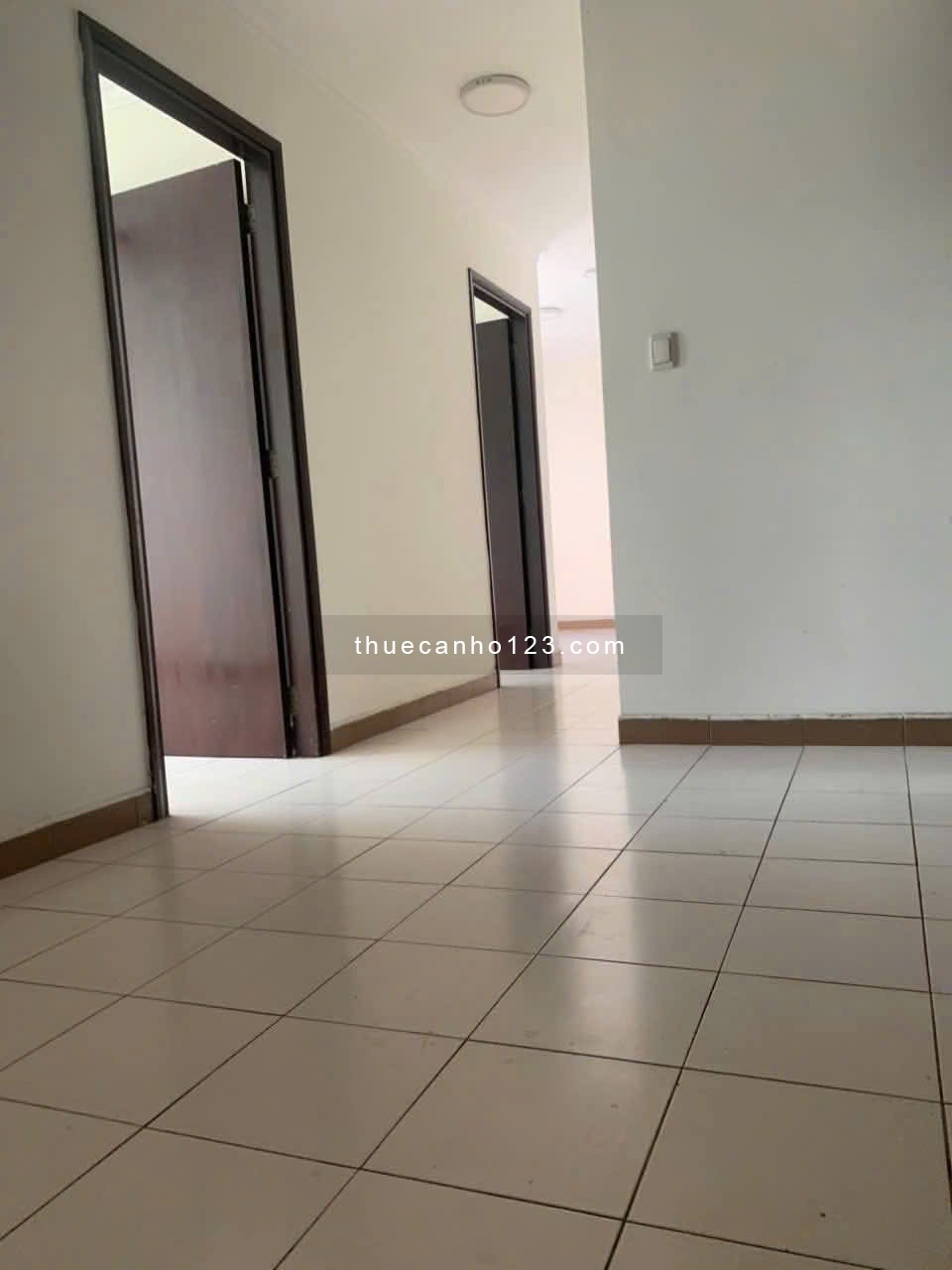 Chung cư Trường Sa, Quận 3: 10,5triệu, 85m2, 2p ngủ, máy lạnh, ban công - Ảnh 7