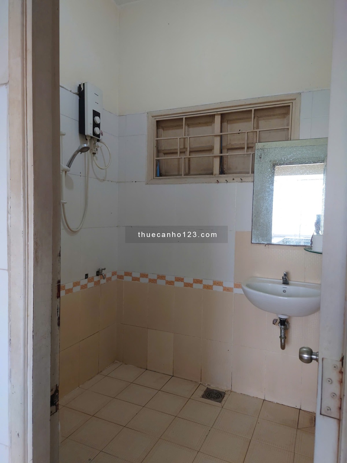 Cho thuê 12trd Căn góc 82m2, 2PN, block B có thang máy – 590 CMT8 Q.3 (đối diện CV Lê Thị Riêng) - Ảnh 3