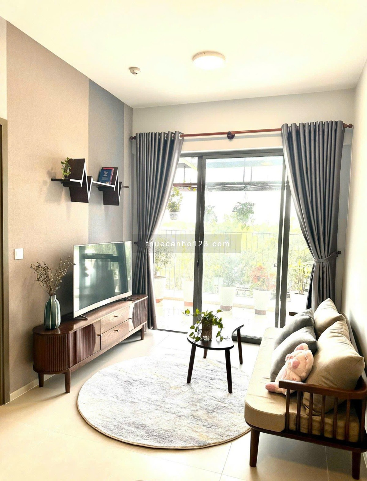 CHO THUÊ CĂN FULL NỘI THẤT ĐẸP CÓ SÂN VƯỜN RỘNG RÃI - LẦU THẤP - HƯỚNG ĐÔNG - NỘI THẤT NHƯ HÌNH - Ảnh 6