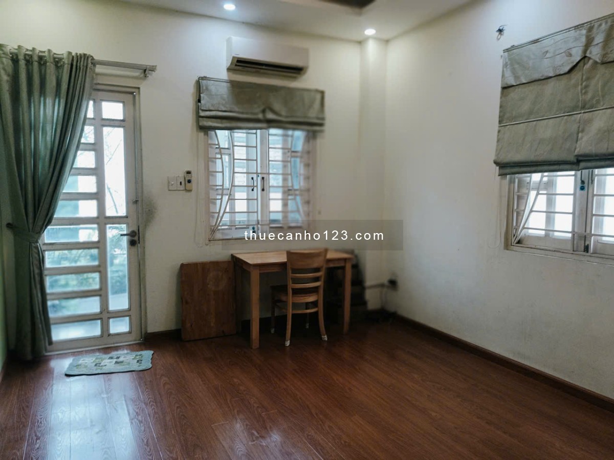 2 CỬA SỔ THOÁNG, BAN CÔNG, TÁCH BẾP, WC RIÊNG - Hẻm 48 Hồ Biểu Chánh, Phú Nhuận - Ảnh 1