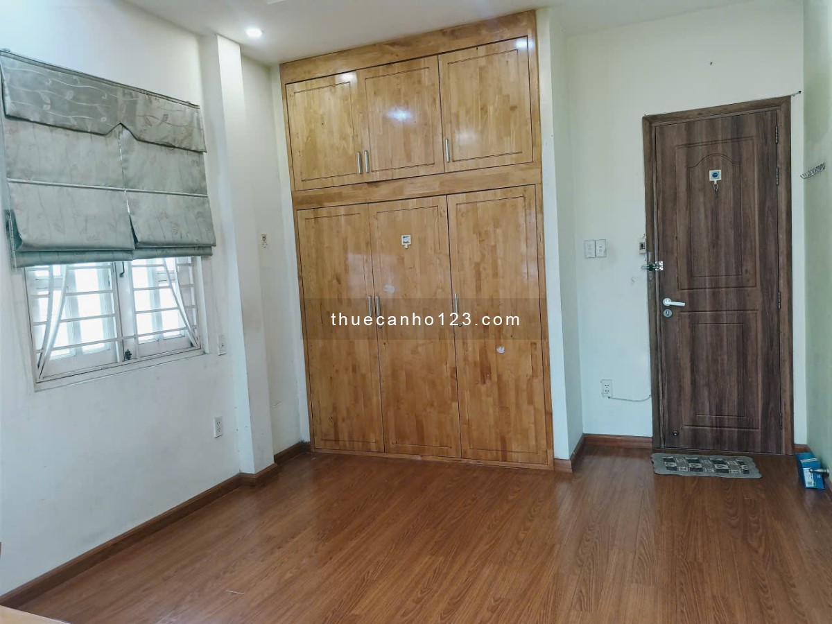 2 CỬA SỔ THOÁNG, BAN CÔNG, TÁCH BẾP, WC RIÊNG - Hẻm 48 Hồ Biểu Chánh, Phú Nhuận - Ảnh 2