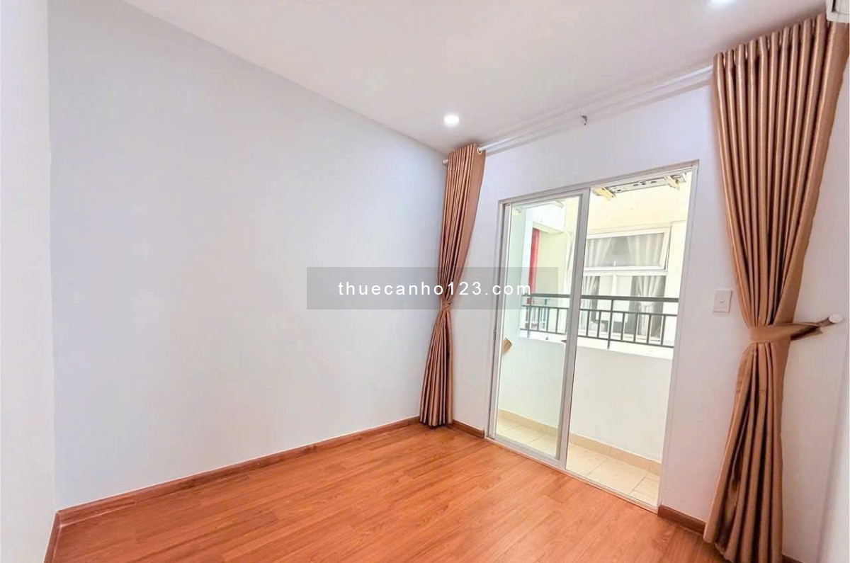 Chung cư Phú Thạnh, Nguyễn Sơn, TP: 95m2, 3p ngủ, NTCB, 9,5tr - Ảnh 1