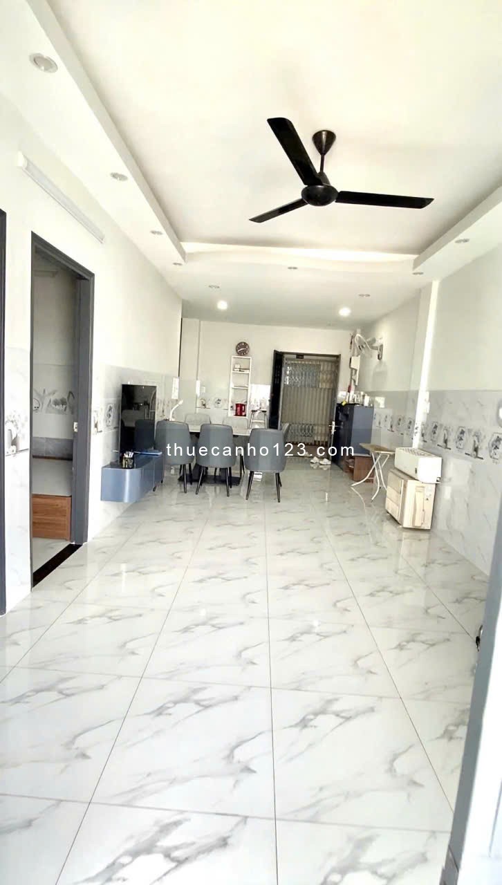Chung cư Lữ Gia, Quận 11: 75m2, 2p ngủ, máy lạnh, ban công, 10,5tr - Ảnh 1