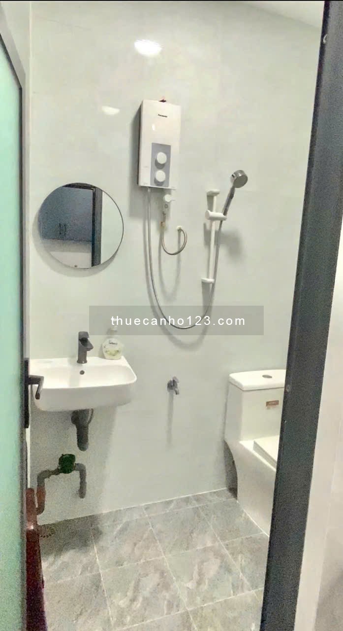 Chung cư Lữ Gia, Quận 11: 75m2, 2p ngủ, máy lạnh, ban công, 10,5tr - Ảnh 3