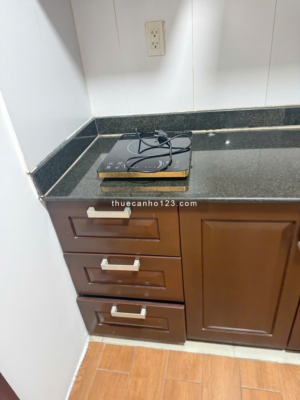 Căn hộ 75m2-2p ngủ - C/c Phú Thọ cho thuê giá 11tr/tháng - Ảnh 3