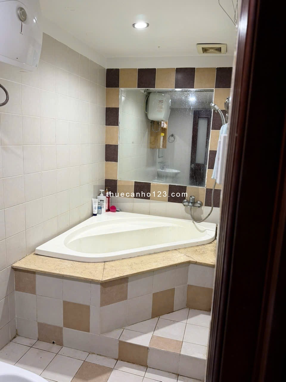 Pass chung cư 90m2 + 2pn chỉ 10tr/tháng tại Tân bình - Ảnh 2