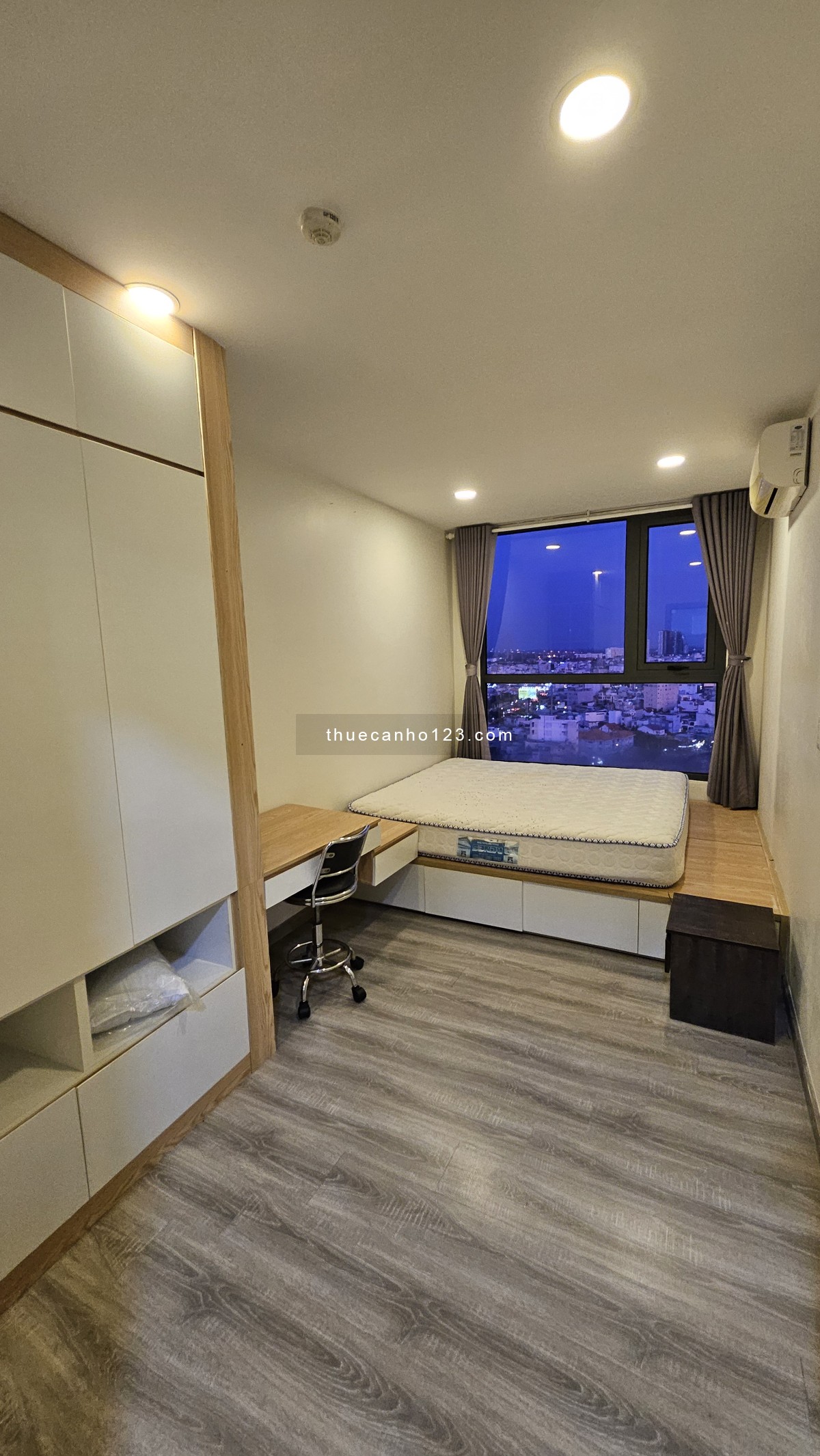 Chính Chủ Cho Thuê Căn Hộ Chung Cư Riva Park 2 Phòng Ngủ 80m2 View 2 Mặt Sông Lầu 18 Cao Nhất - Ảnh 16