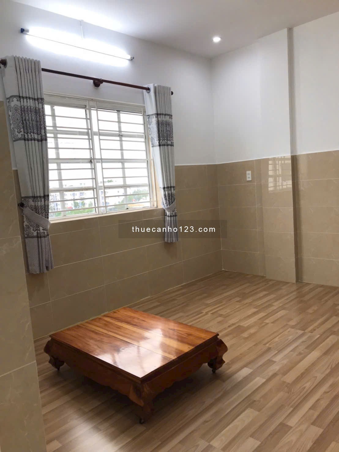 Cần cho thuê căn hộ cầu thang bộ lầu 5, full nội thất - Ảnh 4
