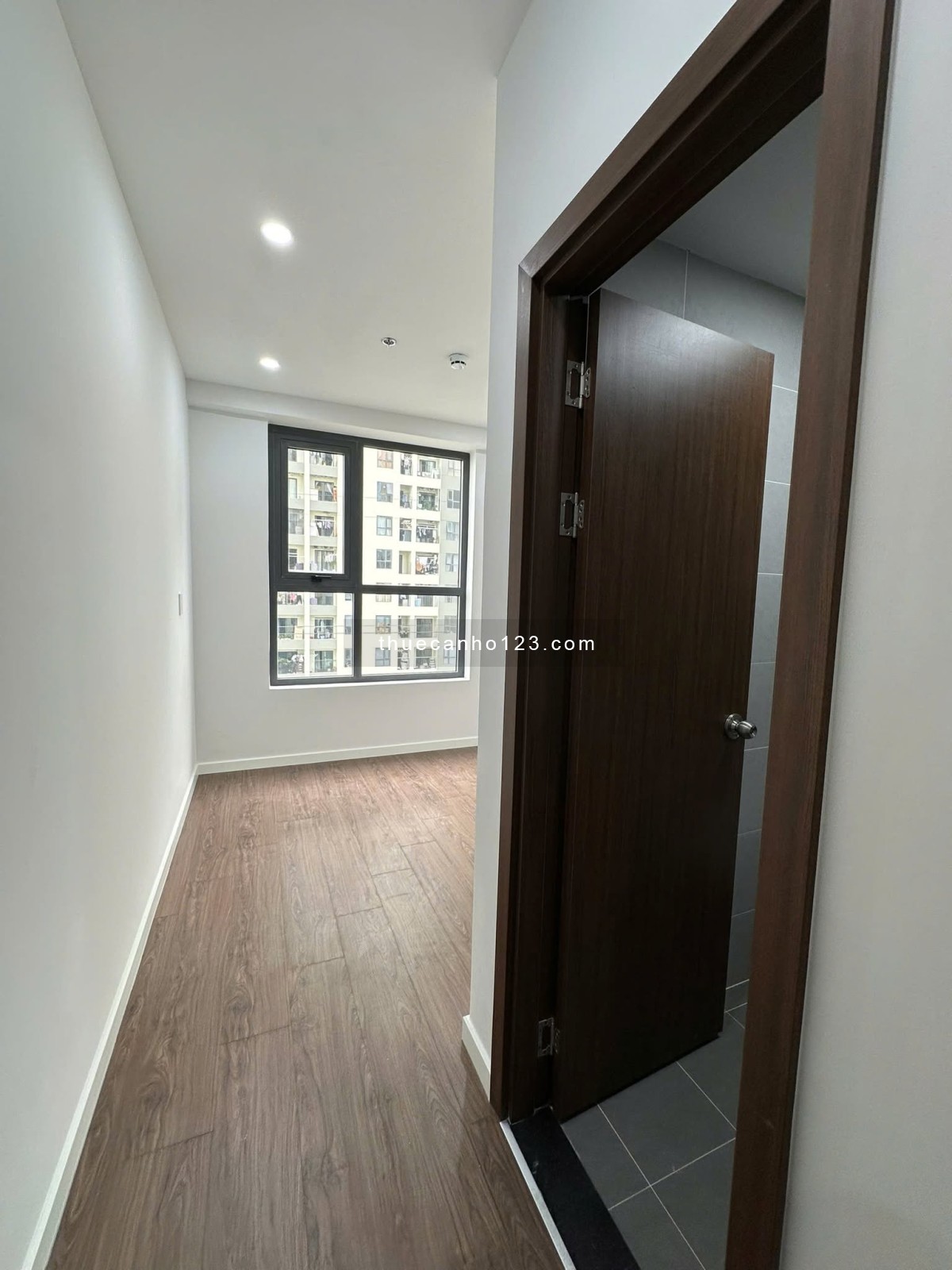 BCONS CITY EMERALD – CĂN HỘ 2PN MỚI ĐẸP CHỈ 6,2 TRIỆU/THÁNG - Ảnh 1