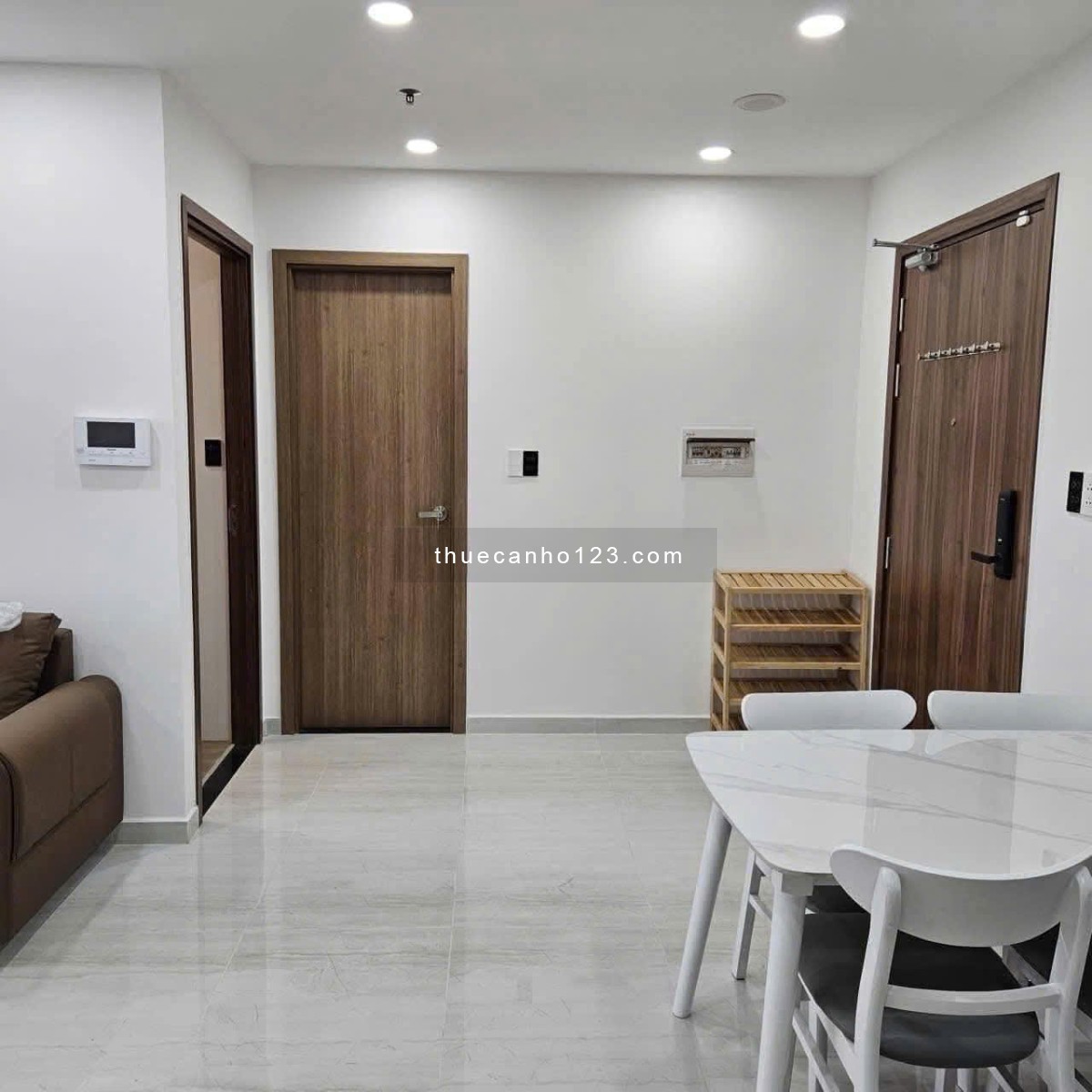 Cho thuê CC carillon 2 có nội thất, 2p ngủ, giá 10tr/th - Ảnh 2