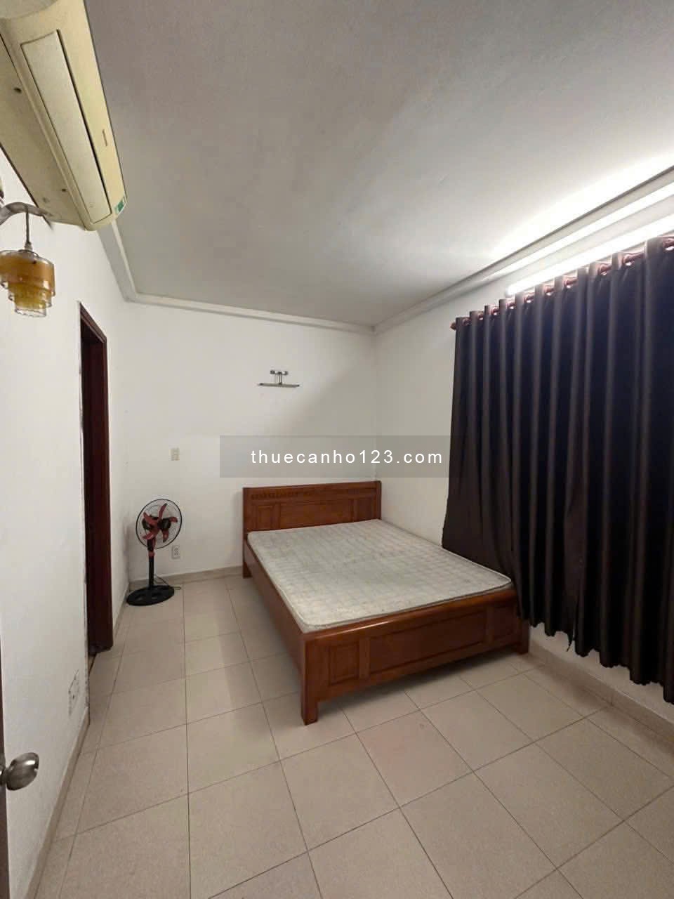 C/C Saigontown, Thoại Ngọc Hầu, TP: 2p ngủ, full NT, 8,5tr, 68m2 - Ảnh 4