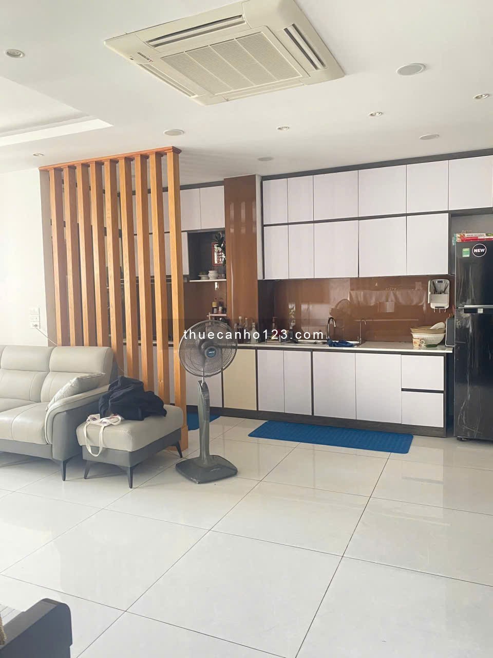 Cho thuê căn hộ Petroland Q2 (103m,2pn full giá 17tr )nhà mới đẹp, Ban công lớn view siêu thoáng, - Ảnh 1