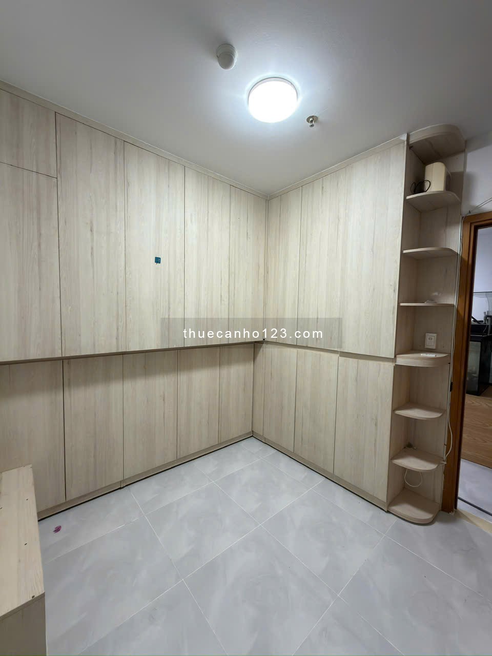 Cần cho thuê căn hộ chung cư Cao Ốc Bình Đông Xanh 557 Bến Bình Đông - Ảnh 4