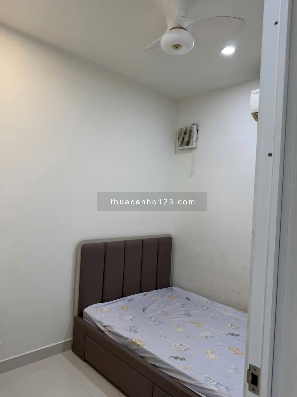 Cho thuê CC Hà Đô, Phan Văn Trị, GV: 2p ngủ, full NT mới, 10 triệu/th - Ảnh 2