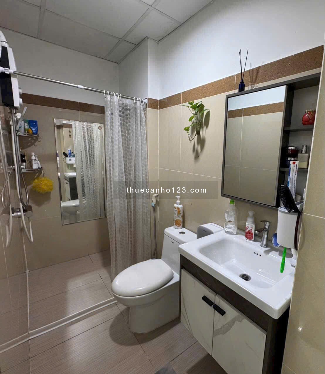 C/c Screc căn 1PN, 1WC, 56m2, Quận 3. Giá 10tr/tháng - Ảnh 5