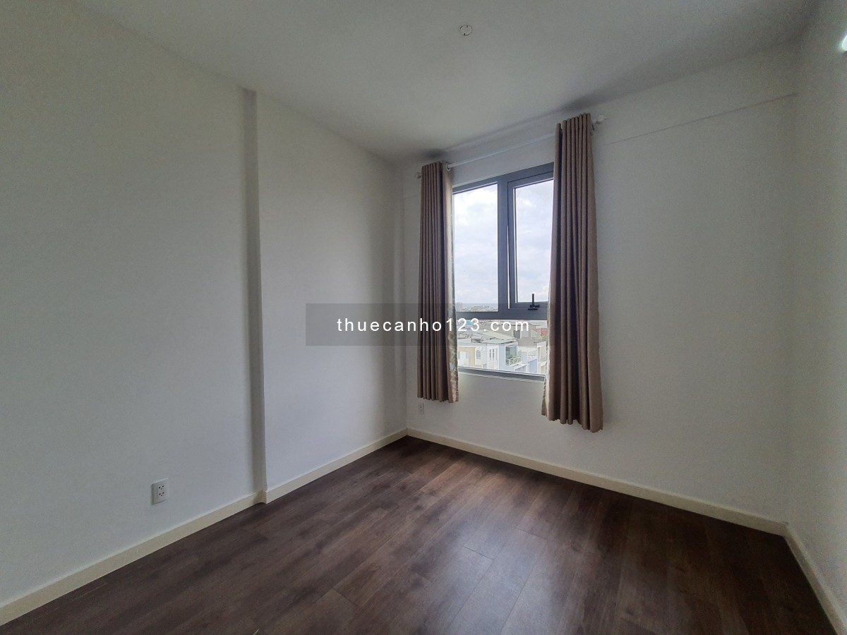 Cho thuê căn hộ OPAL RIVERSIDE; Tầng thấp view hồ bơi và Landmark - vào liền - Ảnh 5