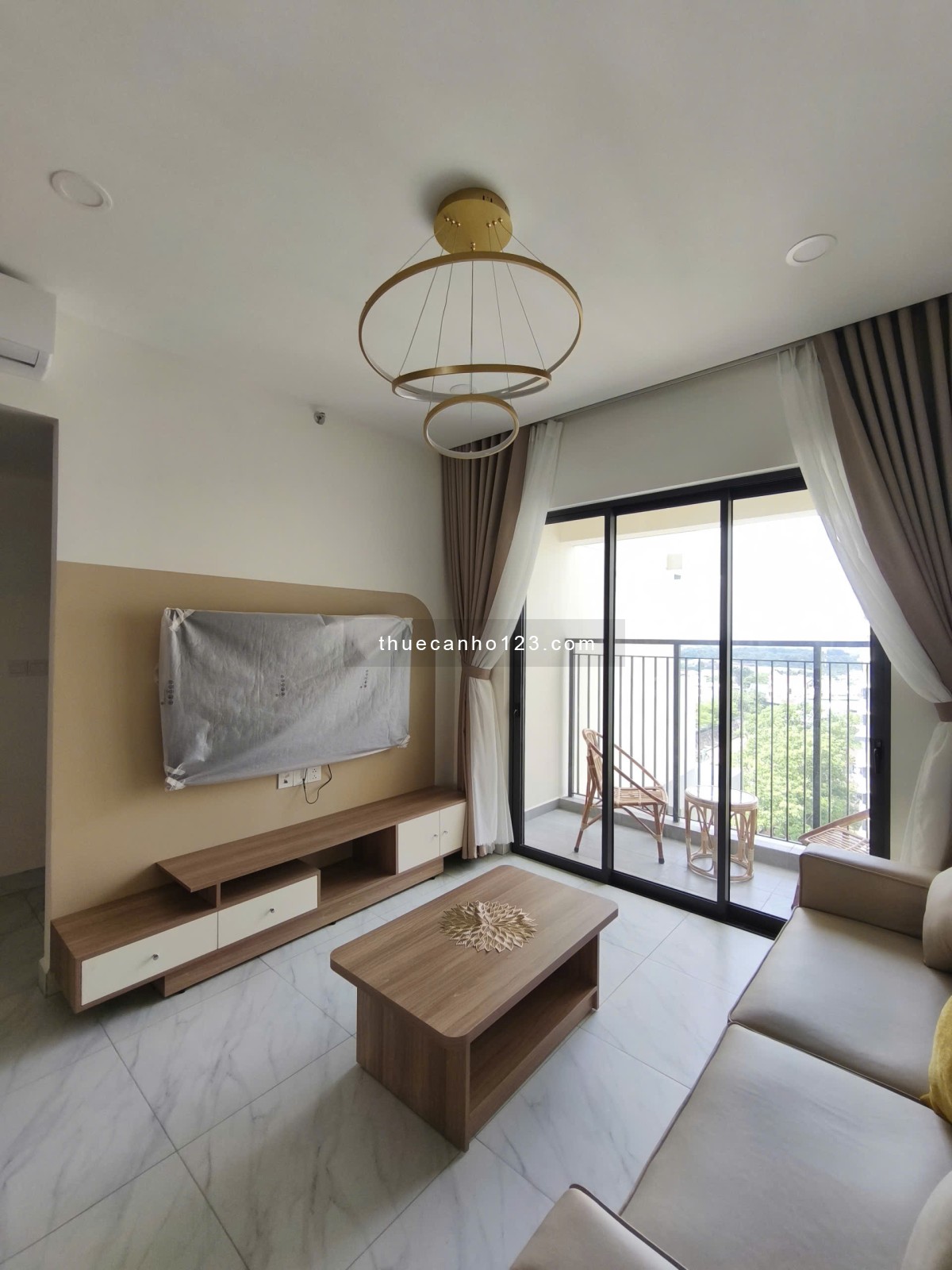 Cho thuê căn góc The Habitat 2PN 2WC 79m2 tầng trung view nội khu thoáng chỉ 13tr/th - Ảnh 1