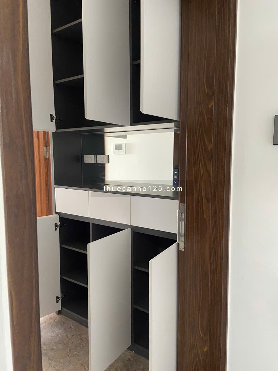 Cho thuê chung cư Iris Garden, 2N2WC 60m2, 3N2WC (105m2- 135m2), nhà đẹp, giá rẻ - Ảnh 2