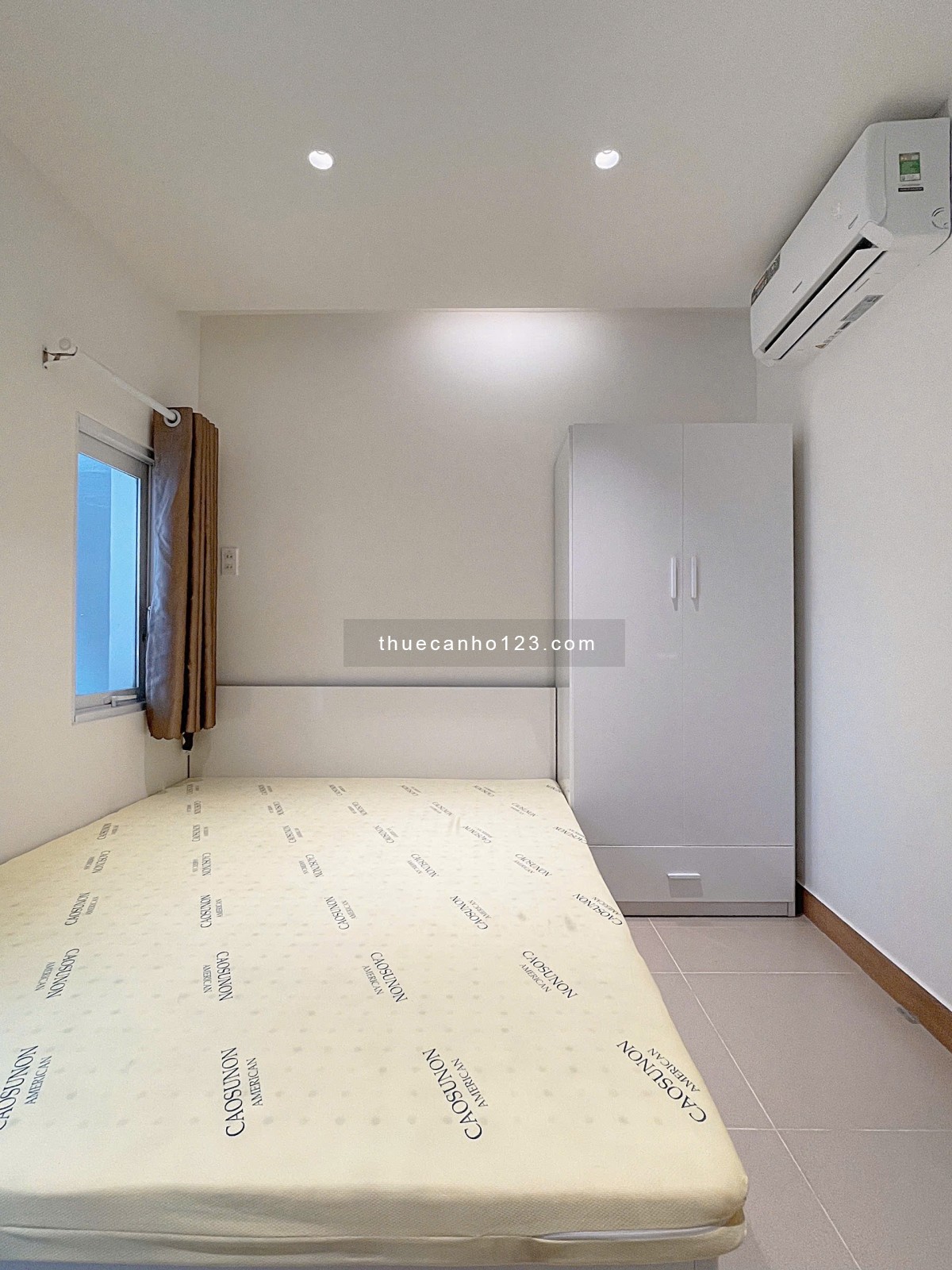 Cho Thuê Căn Hộ Full Nội Thất Gần Đại Học Kinh Tế TP.HCM & Đại Học Sư Phạm Cửa Sổ Trời Gần Quận 1 - Ảnh 2