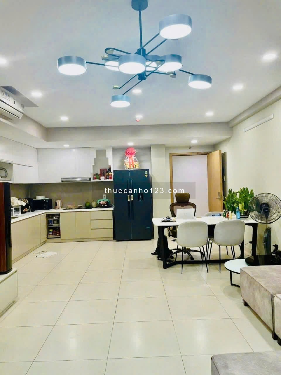 The Botanica- căn 2p ngủ, ban công,nội thất, rộng 78m2 giá 17tr/th - Ảnh 2