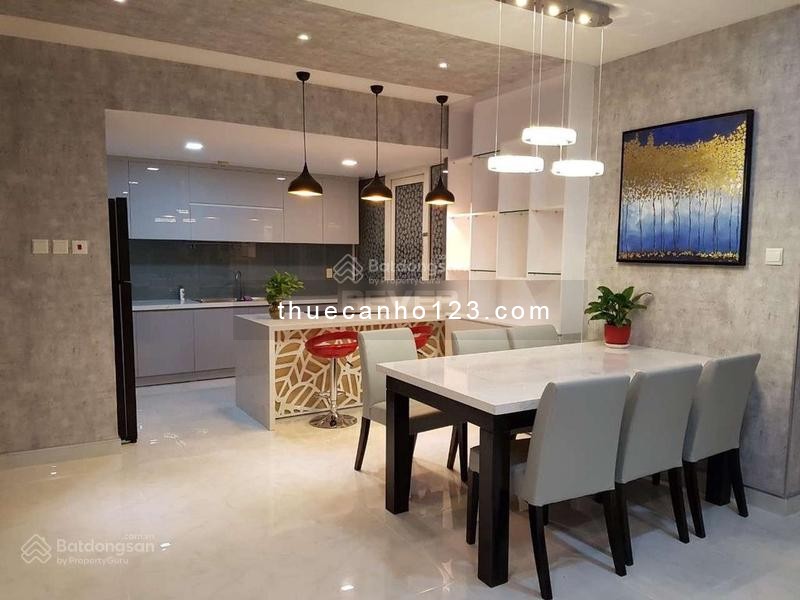 Cho thuê căn hộ Saigon Pearl, 3 phòng ngủ, view thoáng mát, nội thất cao cấo giá 28 triệu/tháng - Ảnh 1