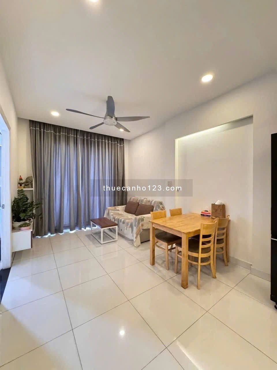 Cho thuê căn hộ Botanica Premier ngay sân bay Tân Sơn Nhất 2PN,2WC 75m2 full Nội thất giá 17tr/th - Ảnh 3