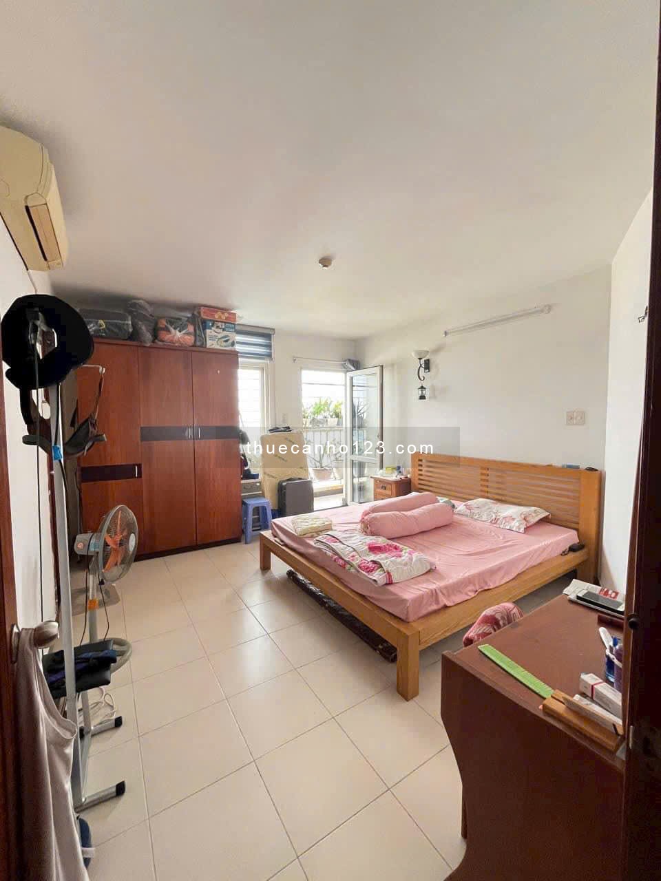 Cho thuê CC Trường Sa, Q3, 86m2, có nội thất, 10.5triệu, 2PN - Ảnh 1