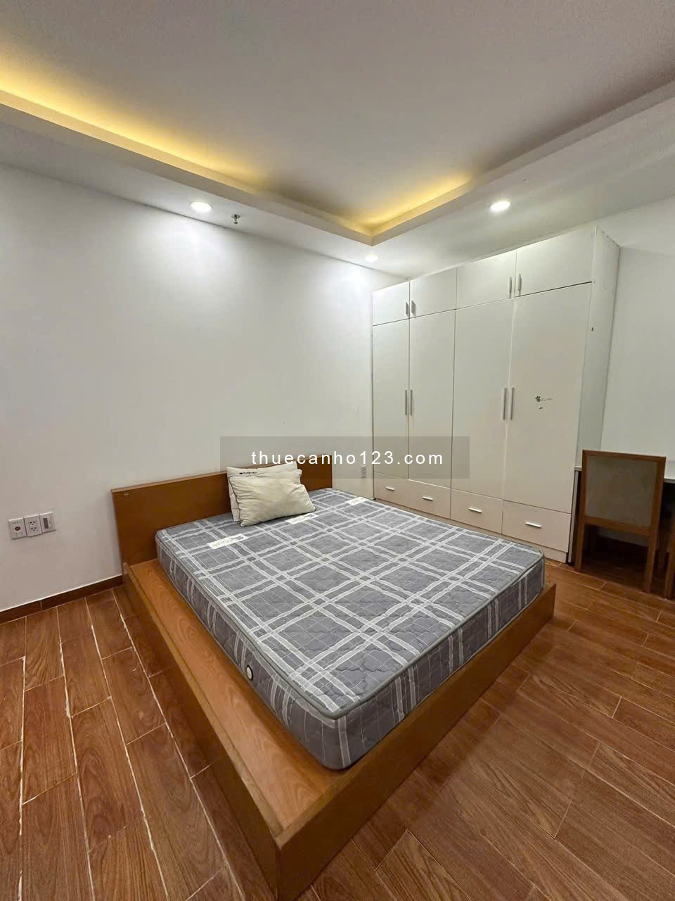 Chung cư Oriental Plaza full nội thất cao cấp giá 12,5 tr/th 2Pn, 2wc, Đ. Âu Cơ, tân phú. - Ảnh 6