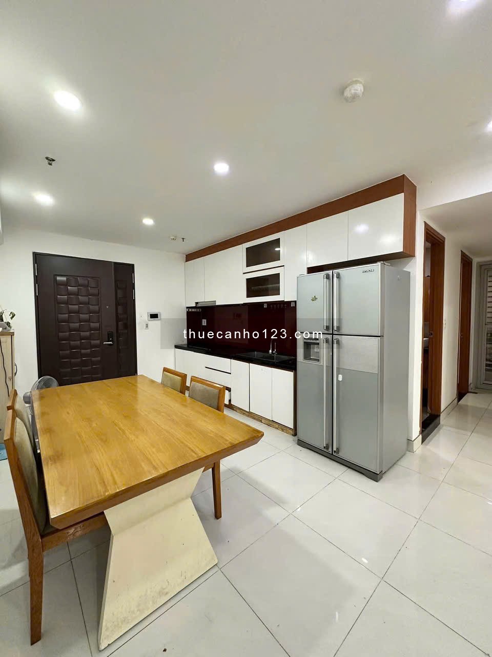 Chung cư Oriental Plaza full nội thất cao cấp giá 12,5 tr/th 2Pn, 2wc, Đ. Âu Cơ, tân phú. - Ảnh 5
