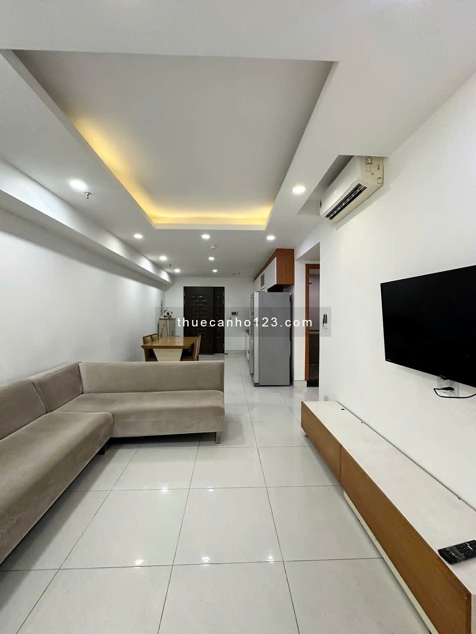 Chung cư Oriental Plaza full nội thất cao cấp giá 12,5 tr/th 2Pn, 2wc, Đ. Âu Cơ, tân phú. - Ảnh 2