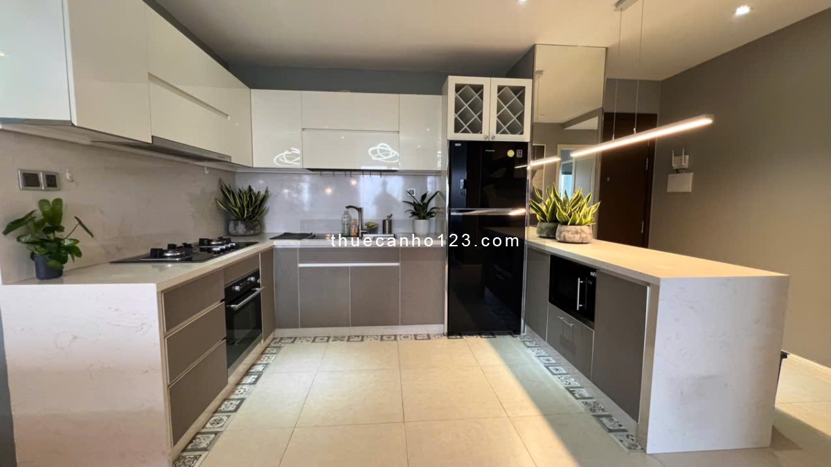 Cho thuê căn hộ 2PN-2WC-85m2 full nội thất Châu Âu ngay công viên Gia Định, ở ngay.LH 0932192028-Mai - Ảnh 1