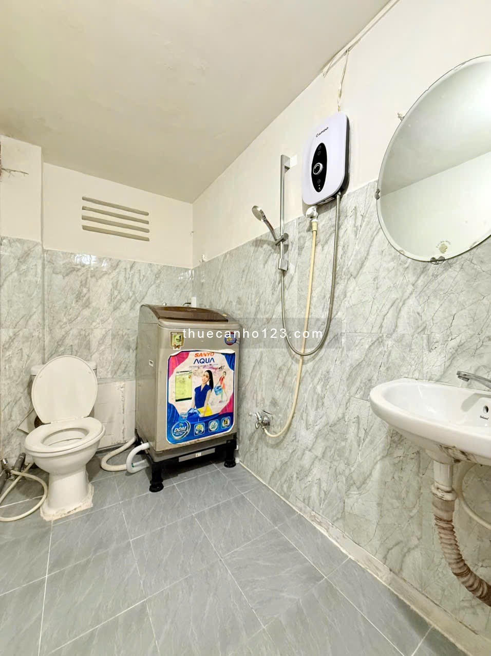 Căn Hộ Ban Công Gần Đại Học Khoa Học Xã Hội Nhân Văn Đại Học Kinh Tế TP.HCM Ngay Trung Tâm Quận 1 - Ảnh 7