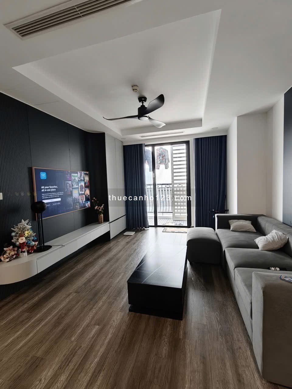 BQL Royal City tổng hợp các quỹ căn giá tốt cho thuê tại Royal City,1PN-2PN-3PN-4PN, Duplex, penth - Ảnh 1