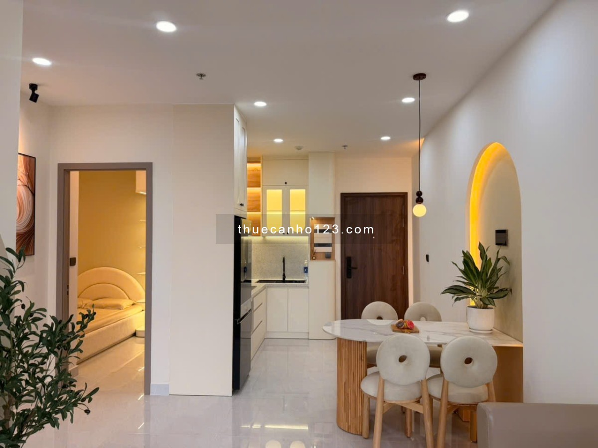 Hot! Cần cho thuê gấp Sky gaảden, PMH , 2pn 2wc nhà đẹp full nt xịn xò, ảnh thật 100%. Lh 0365762573 - Ảnh 2