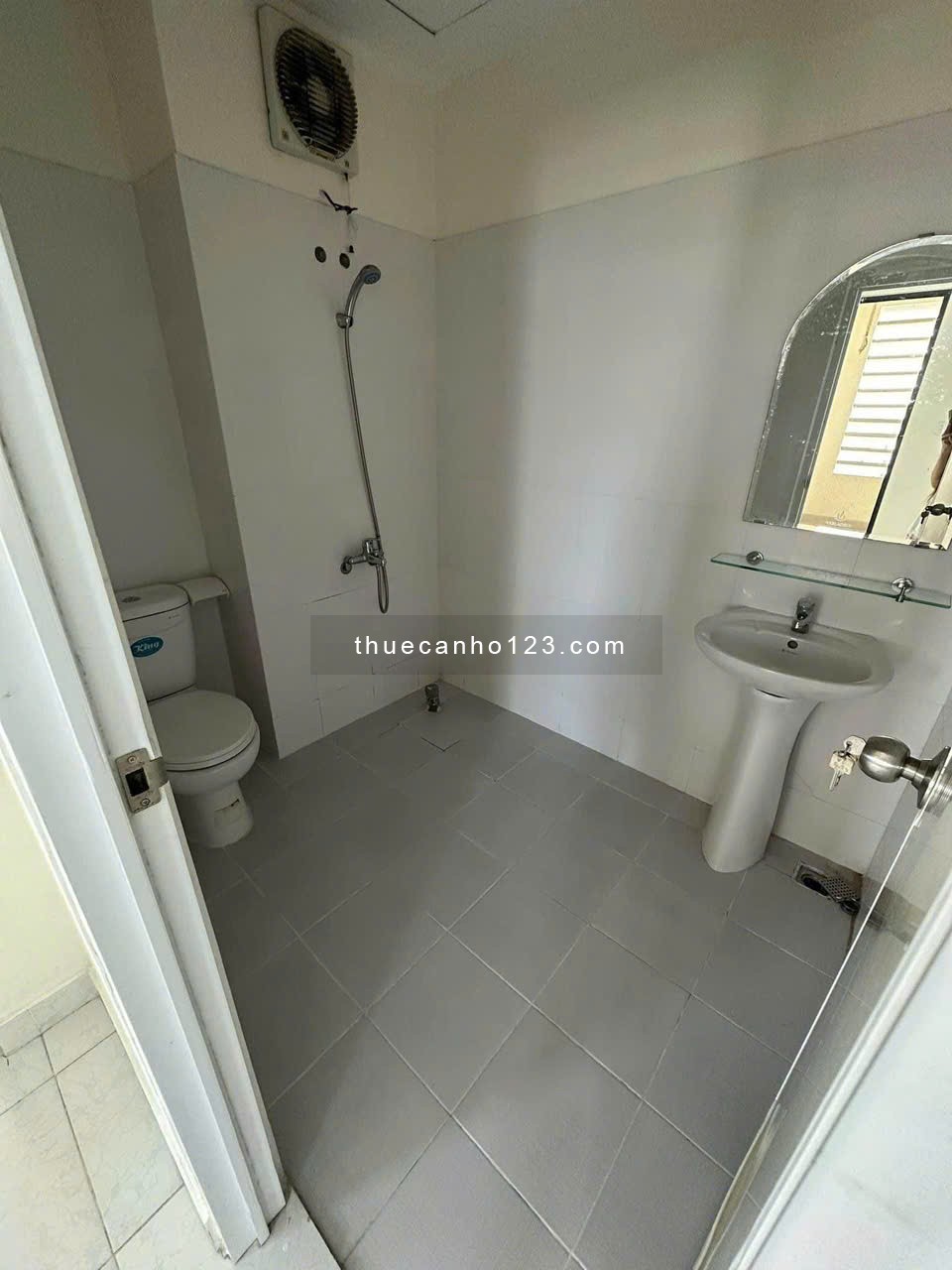 Chung cư Phú Thọ đường Nguyễn Thị Nhỏ căn 1p ngủ giá 8tr/tháng - Ảnh 4