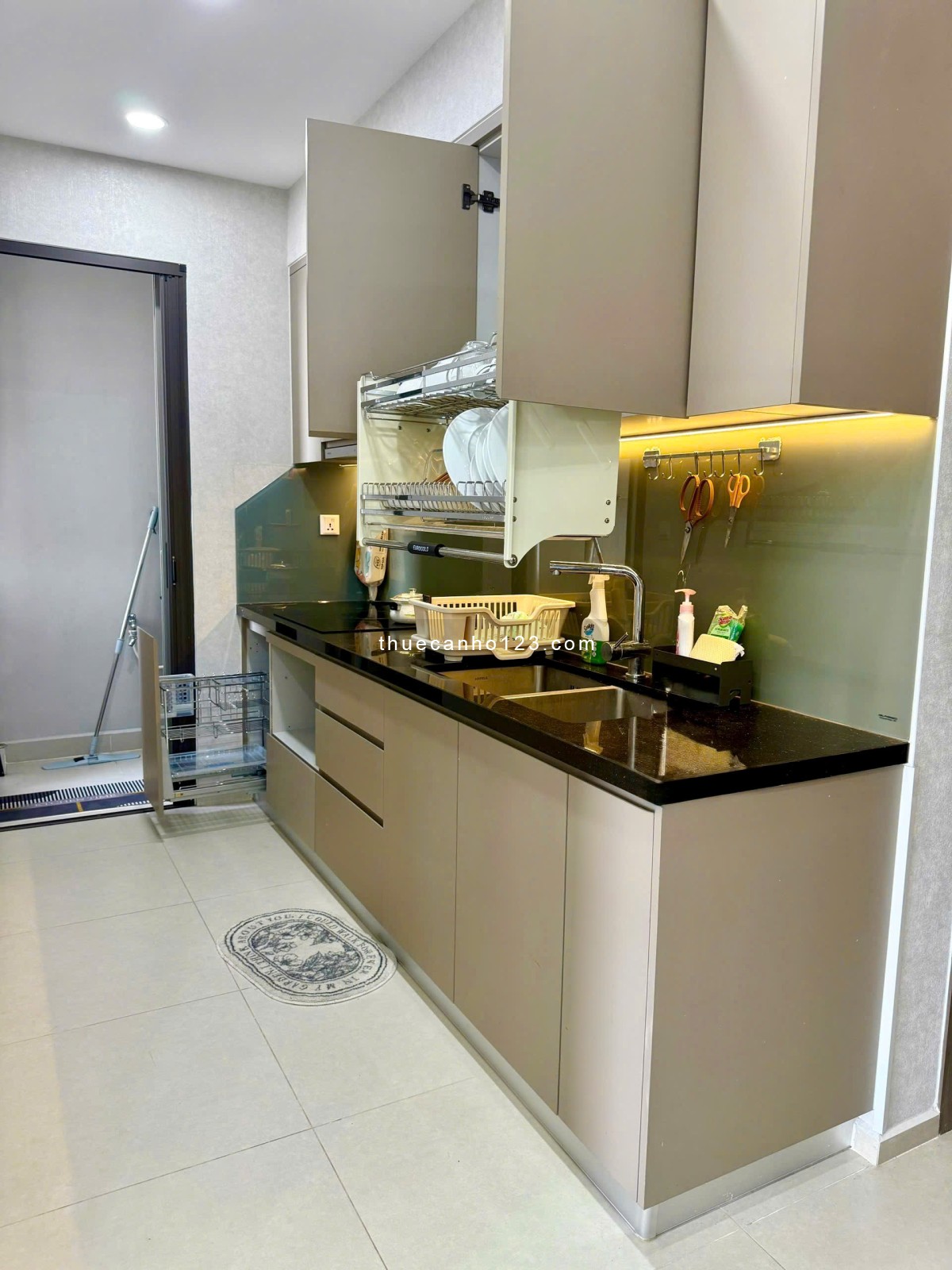 CHO THUÊ GIÁ 7.5TR - CĂN 3PN 2WC - NỘI THẤT: 2 MÁY LẠNH VÀ 2 GIƯỜNG TỦ - VIEW CÔNG VIÊN LỚN - Ở NGAY - Ảnh 5