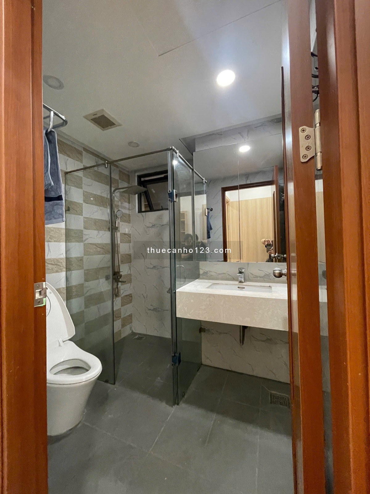 Cho thuê chung cư Gold View - 100m2 3pn2wc - Giá 25tr - Ảnh 9