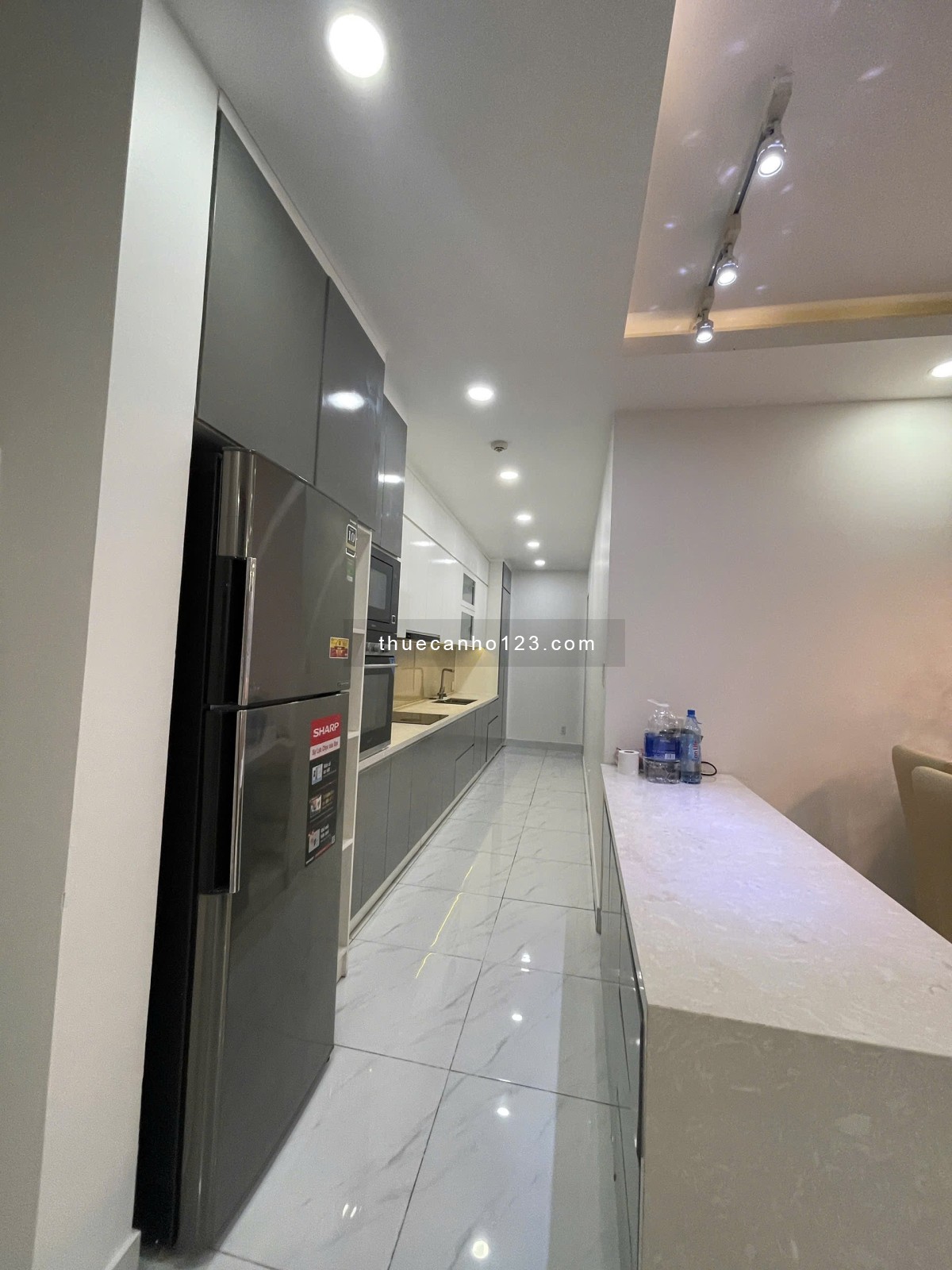 Cho thuê chung cư Gold View - 100m2 3pn2wc - Giá 25tr - Ảnh 5