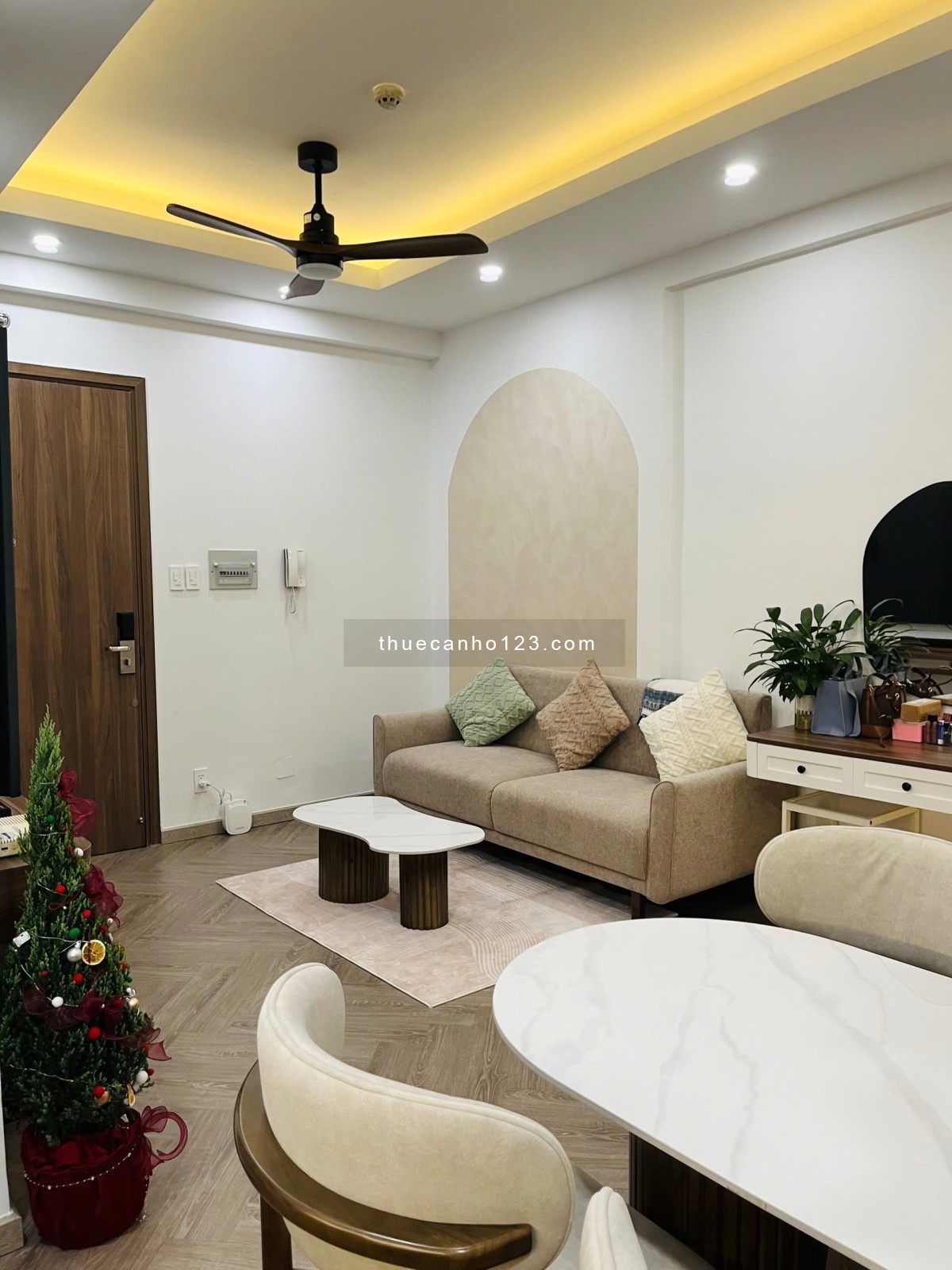 Thuê CHCC Centana Thủ Thiêm, Q2 (1pn, full giá 12tr)(2pn, full, giá 13tr)( 88m, 3pn, giá 14 tr/th ) - Ảnh 2
